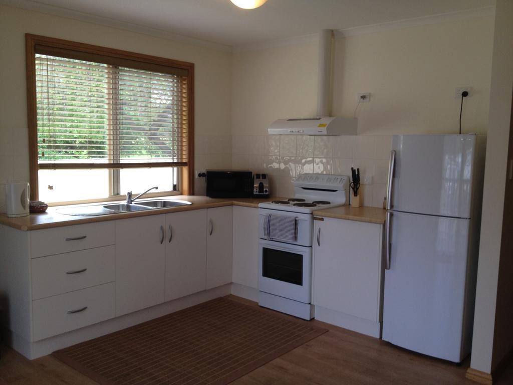Hotel Millicent Lakeside Caravan Park Exterior foto